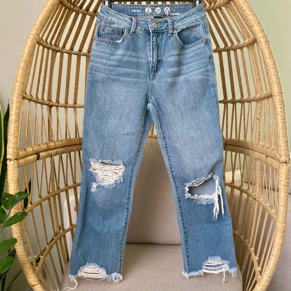 Rewash Jeans US 5 27in Waist Distressed  Ankle jeans Med Blue womans EUC